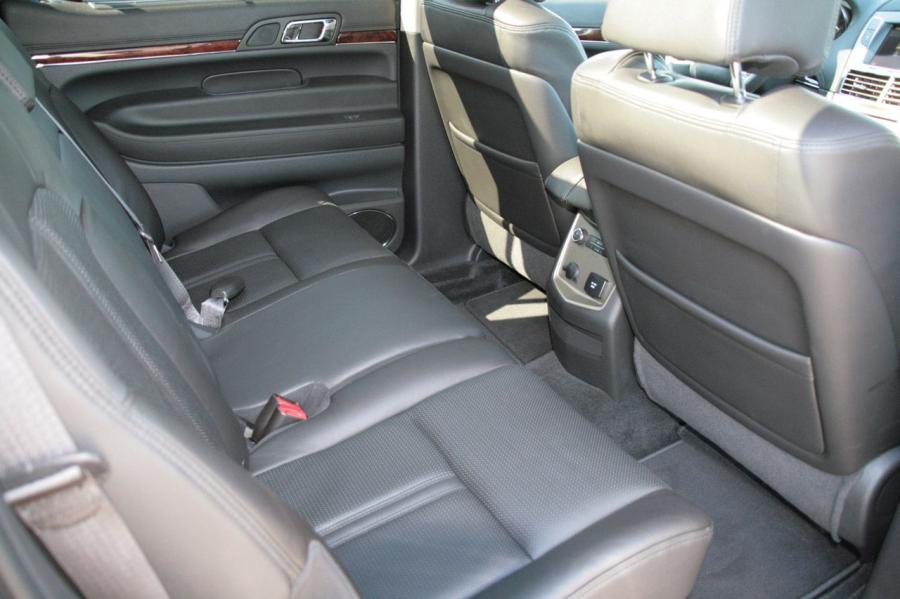  Lincoln MKT EcoBoost 2010 года  (фото 15 из 31)